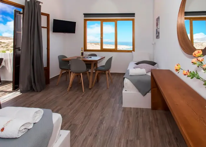 Galini Otel Agia Irini (Milos)